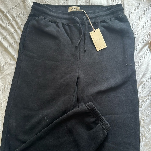 Sweatpants - Picture 1 of 3